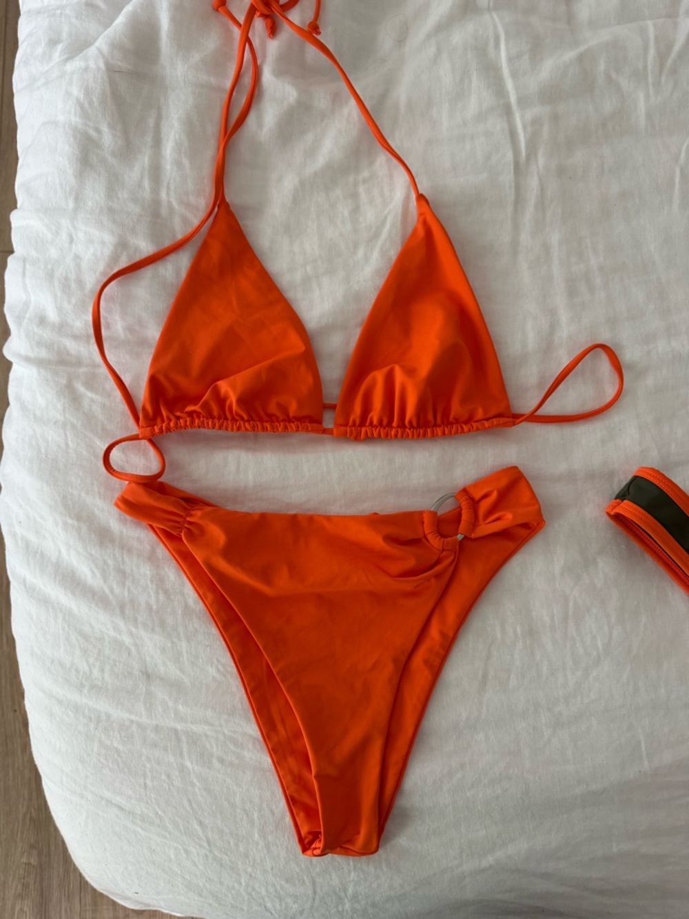 TAN+LINES ORANGE BIKINI